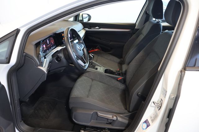 Volkswagen Golf VIII 1.0 TSI Life AID+ACC+LANE+LED+CARPLAY