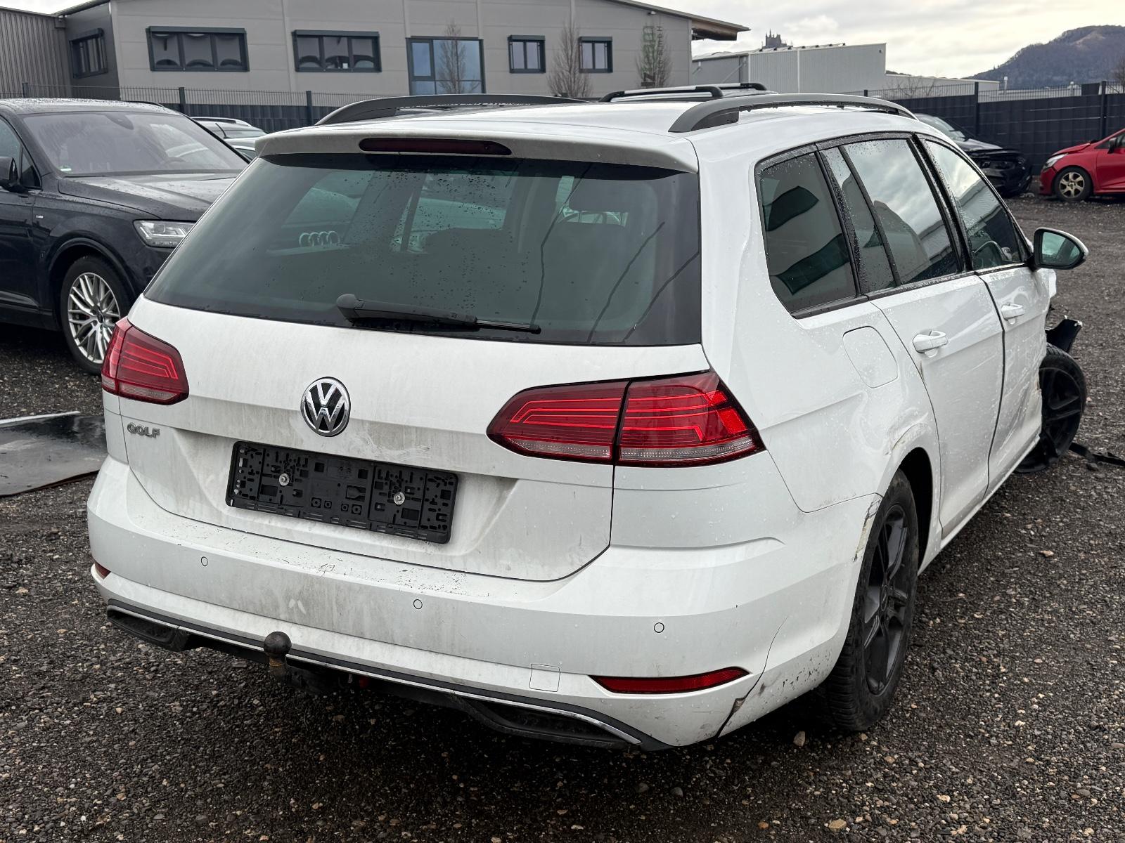Volkswagen Golf VII Variant 1.5/DSG/FACELIFT/110KW/NAVI/EU6