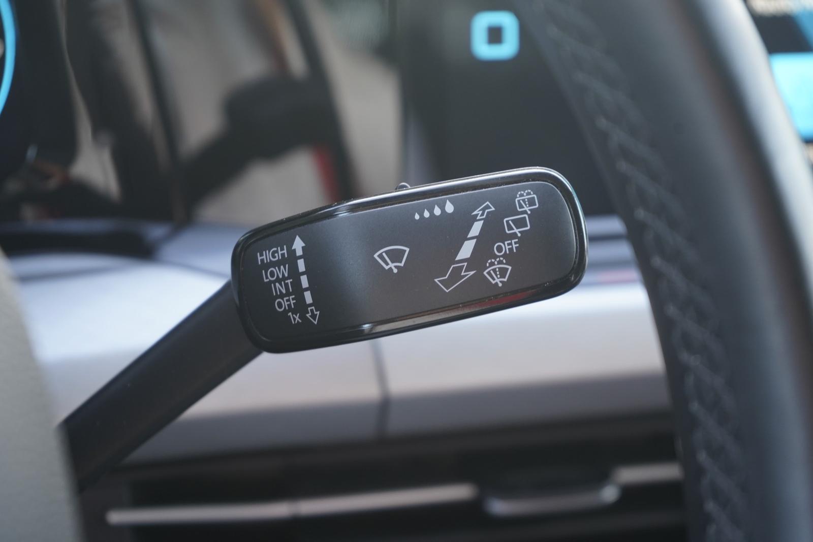 Volkswagen Golf VIII 1.5 eTSI DSG LED Navi Virtual Cockpit, миниатюра 23