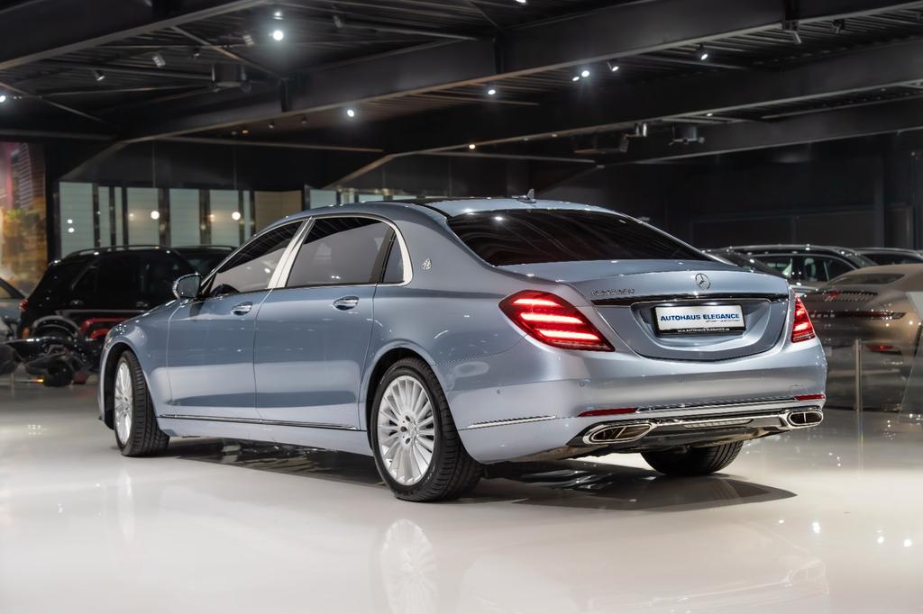 Mercedes-Benz S 560