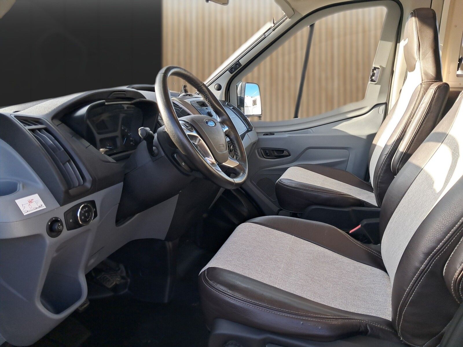 Fahrzeugabbildung Chausson Flash 610 Limited SAT,Markise,RK,Fahrradträger