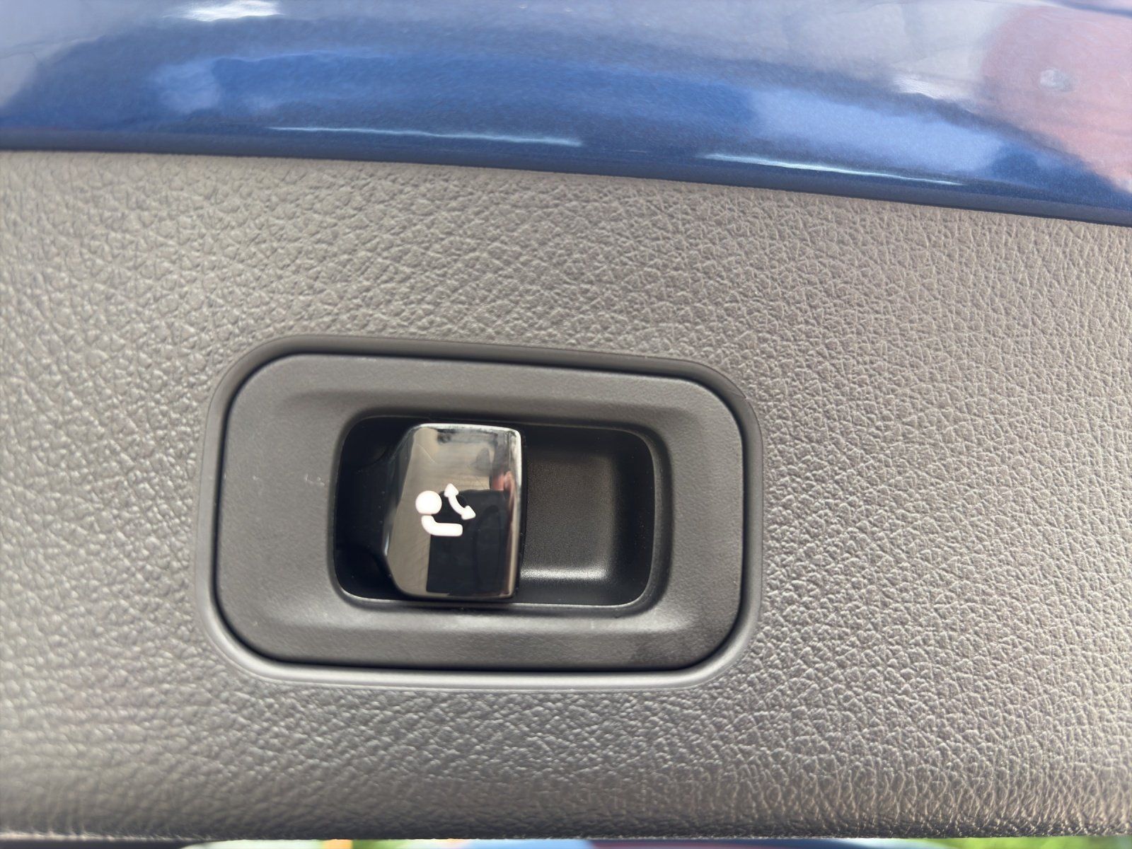 Fahrzeugabbildung Mercedes-Benz GLC 300 d AMG Burm DigiLight Pano AHK 360° Multi