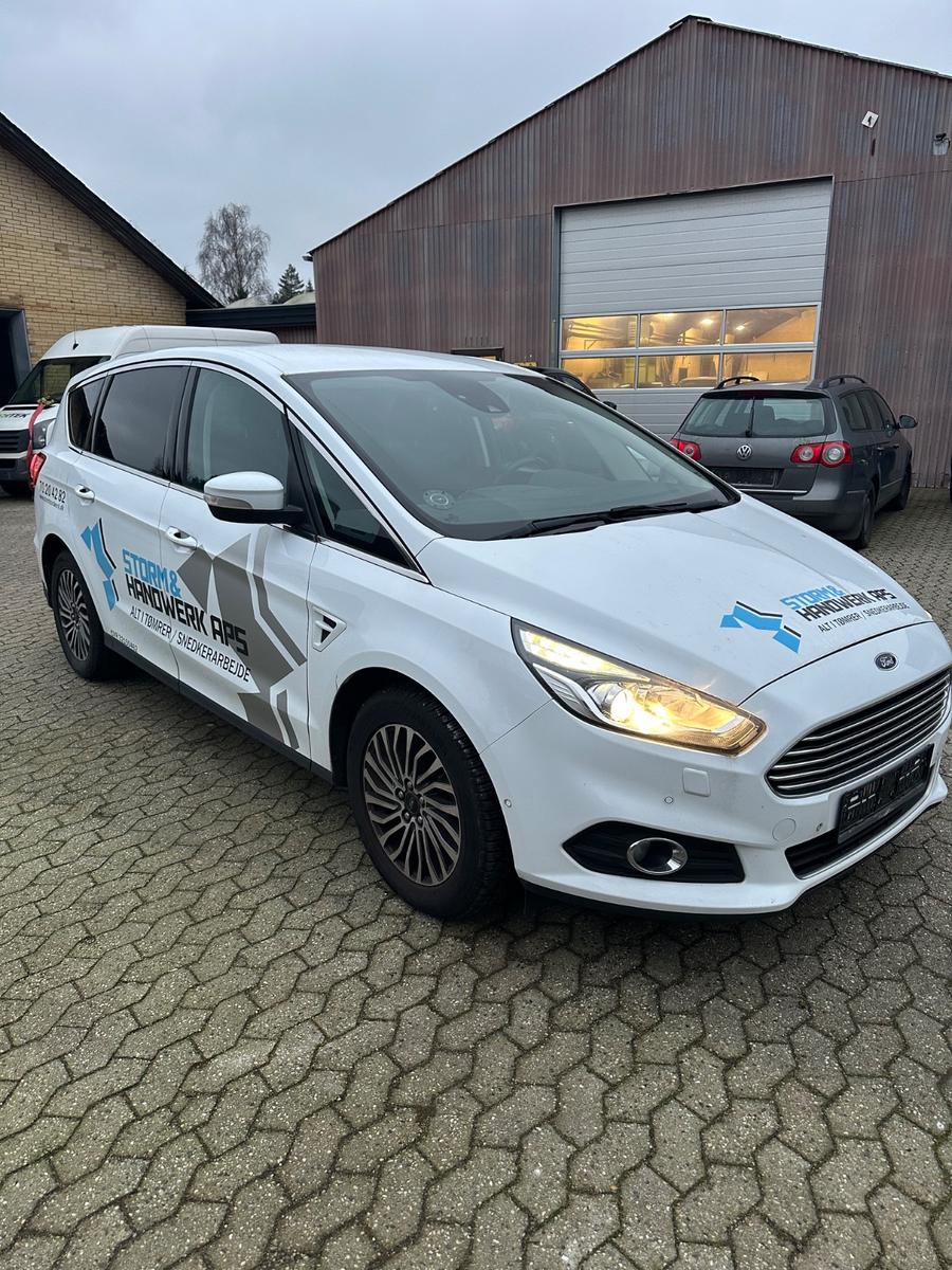 Ford S-Max 2,0 EcoBlue 140kW Titanium Auto