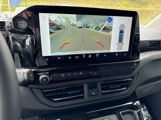 Fahrzeugabbildung Ford Tourneo Custom 2.0   320 L1 Titanium #VANNEXT