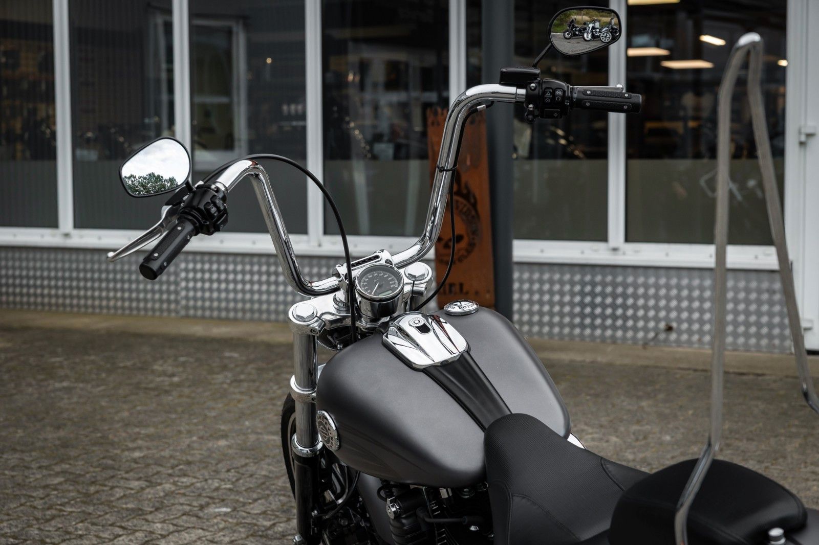 Fahrzeugabbildung Harley-Davidson FXSB Breakout 103 - Kesstech/ Fehling ApeLenker
