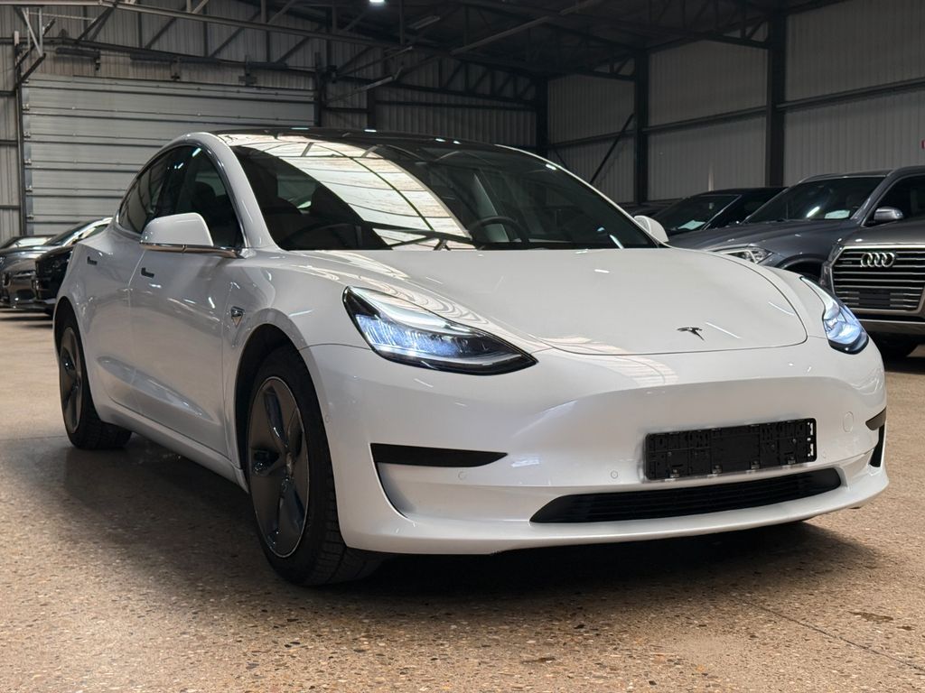 Image of Tesla Model 3
