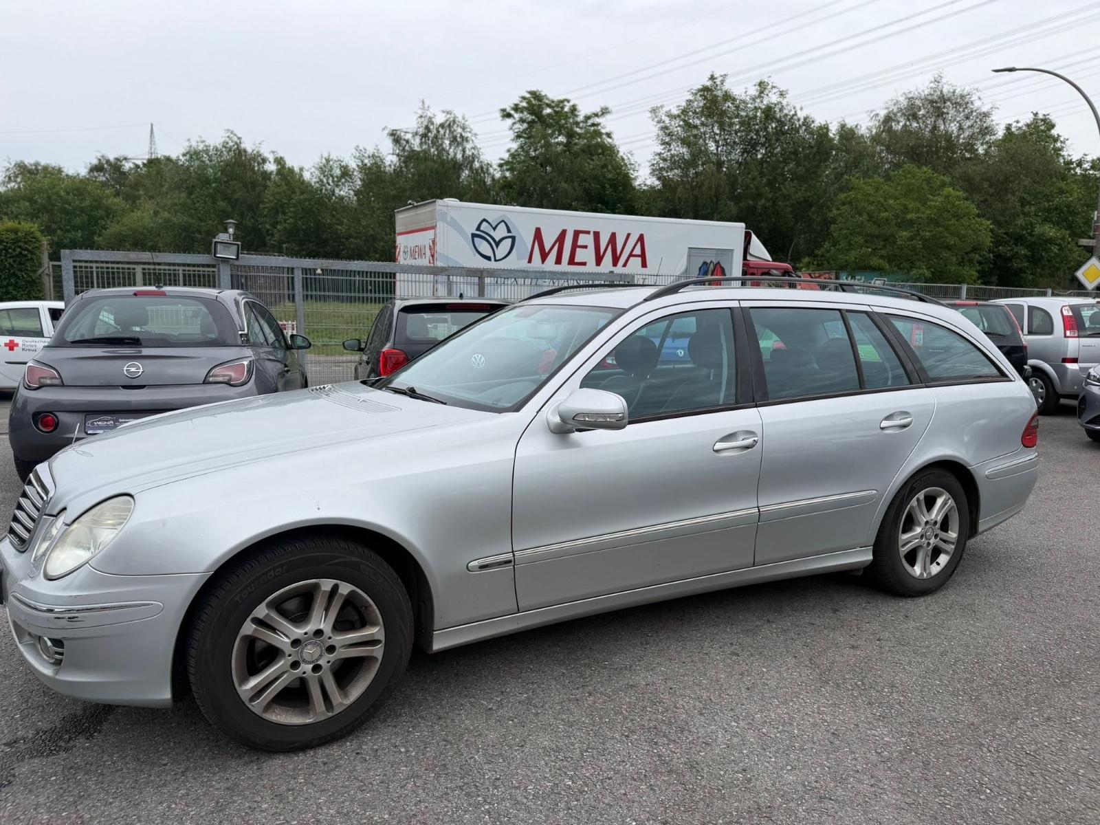 Mercedes-Benz E 220 E T-Modell E 220 CDI*6 GANG*KLIMA*NAVI*