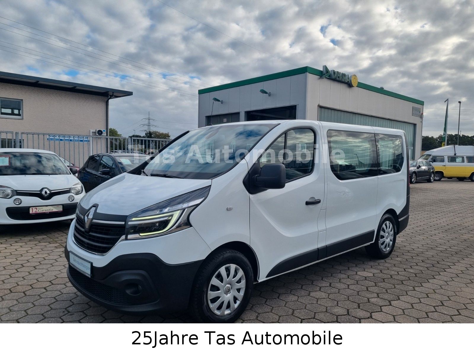 Renault Trafic 2.0 dCi Combi Life L1H1"1.Hand"AHK"8-fach