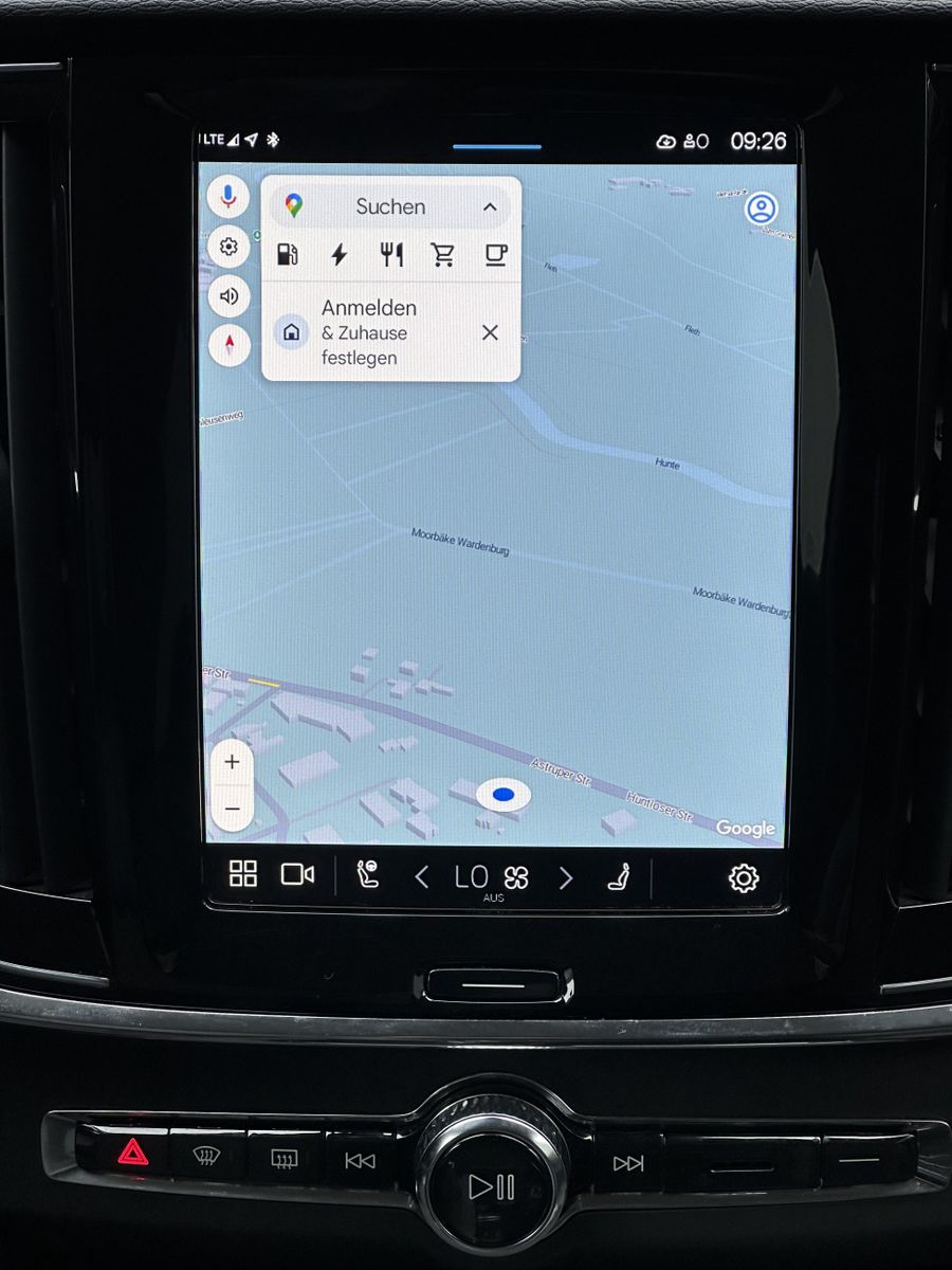 Fahrzeugabbildung Volvo V90 T6 Recharge AWD Core NAV+LED+KAM+AHK+VC+ACC