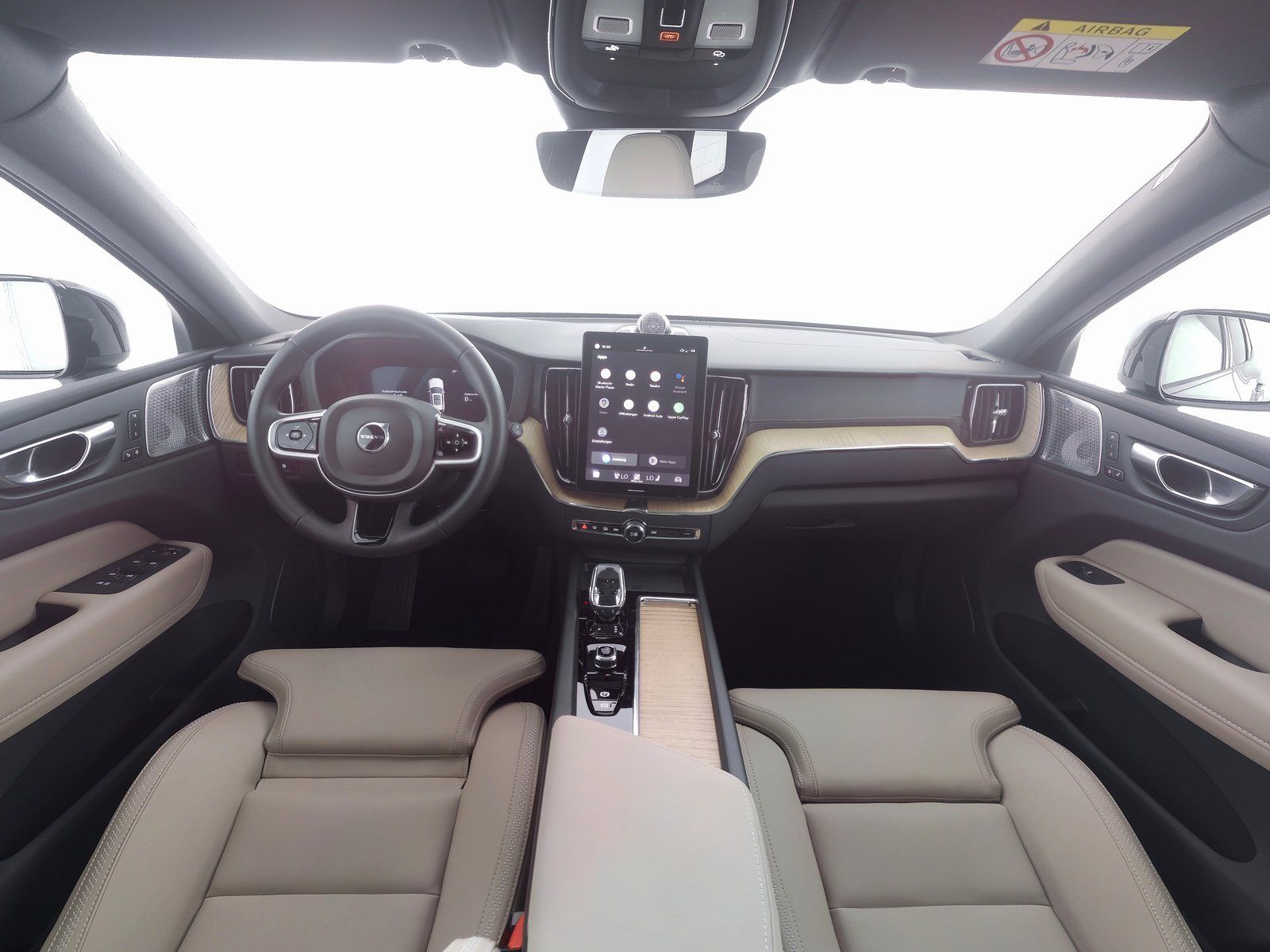 Volvo XC 60 T8 AWD Ultra Dark B&W-SOUND*FOUR-C*HUD*21" imagem 3