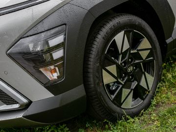 Hyundai Kona Trend Hybrid 2WD Digitales Cockpit Navi