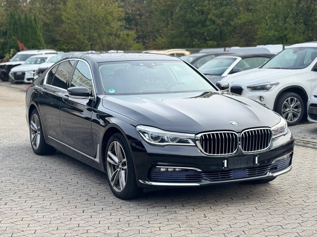 Image of BMW 740