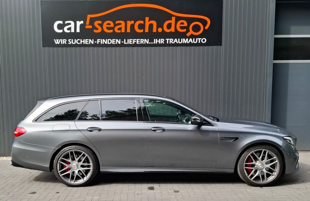 Image of Mercedes-Benz E 63 AMG