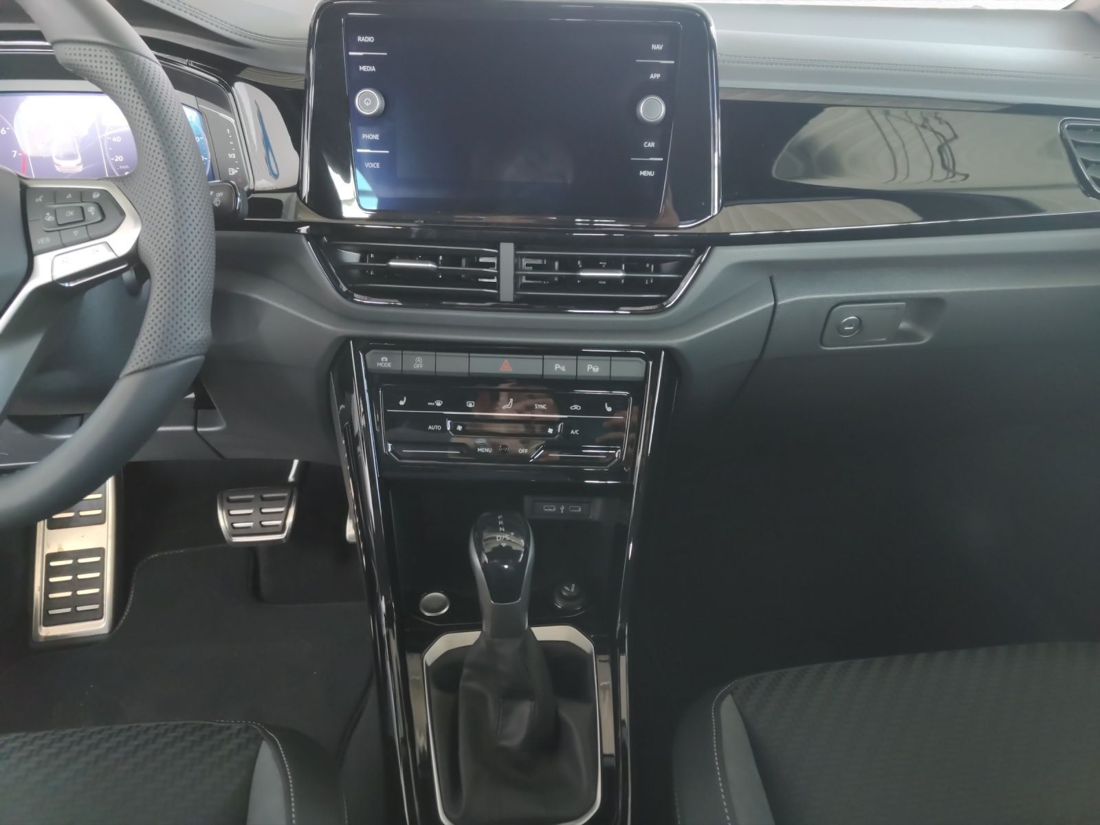 Volkswagen T-Roc - Bild 7