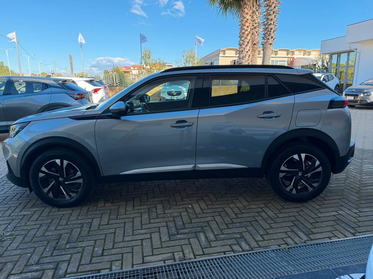 Peugeot 2008 BlueHDi 110 S&S Allure Pack imagem 3