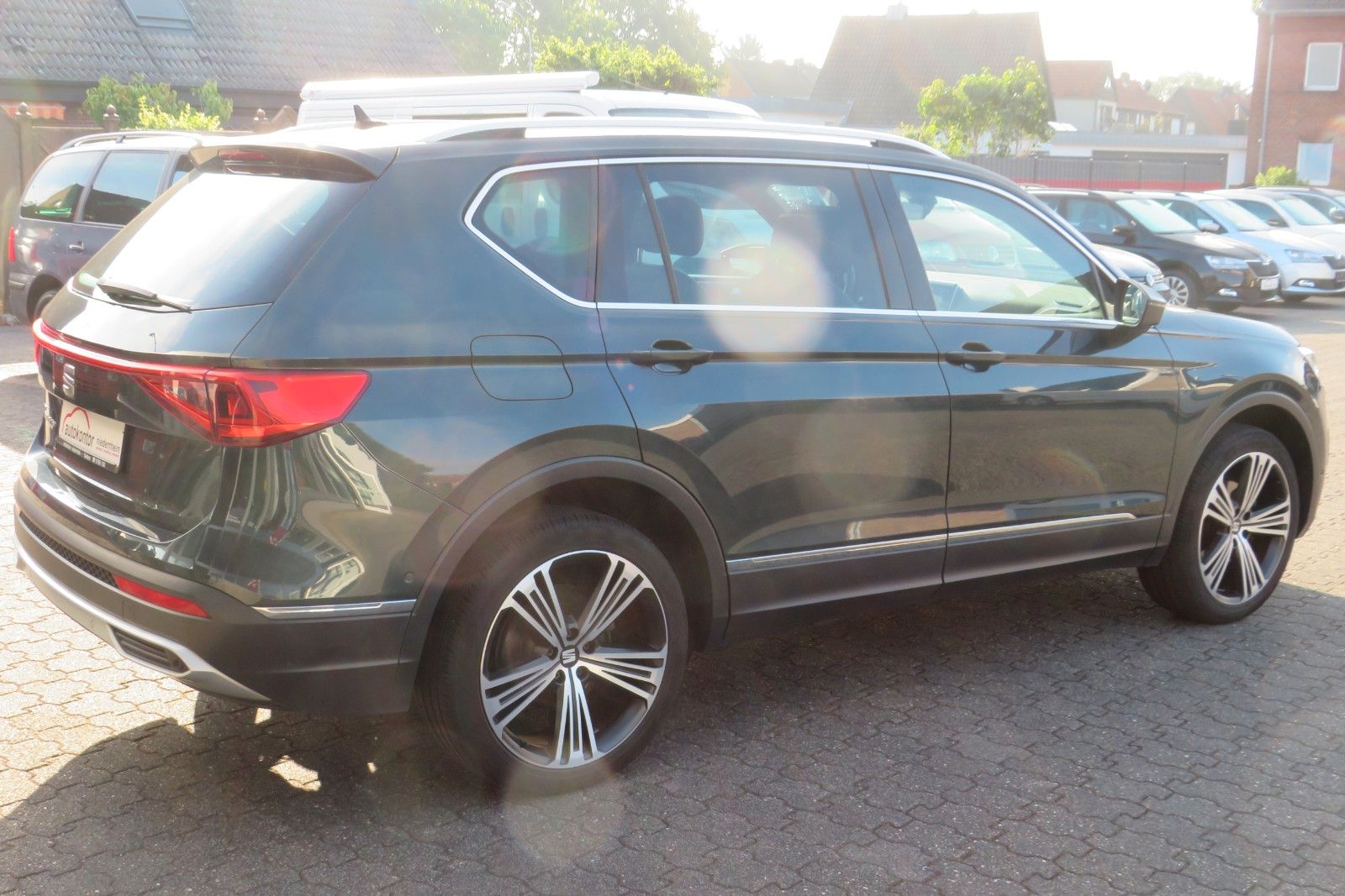 Fahrzeugabbildung SEAT Tarraco Xcellence PANO 7S ACC NAVI LEDER  LED