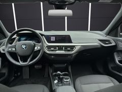 BMW 118i Advantage (OPF)(EURO 6e)