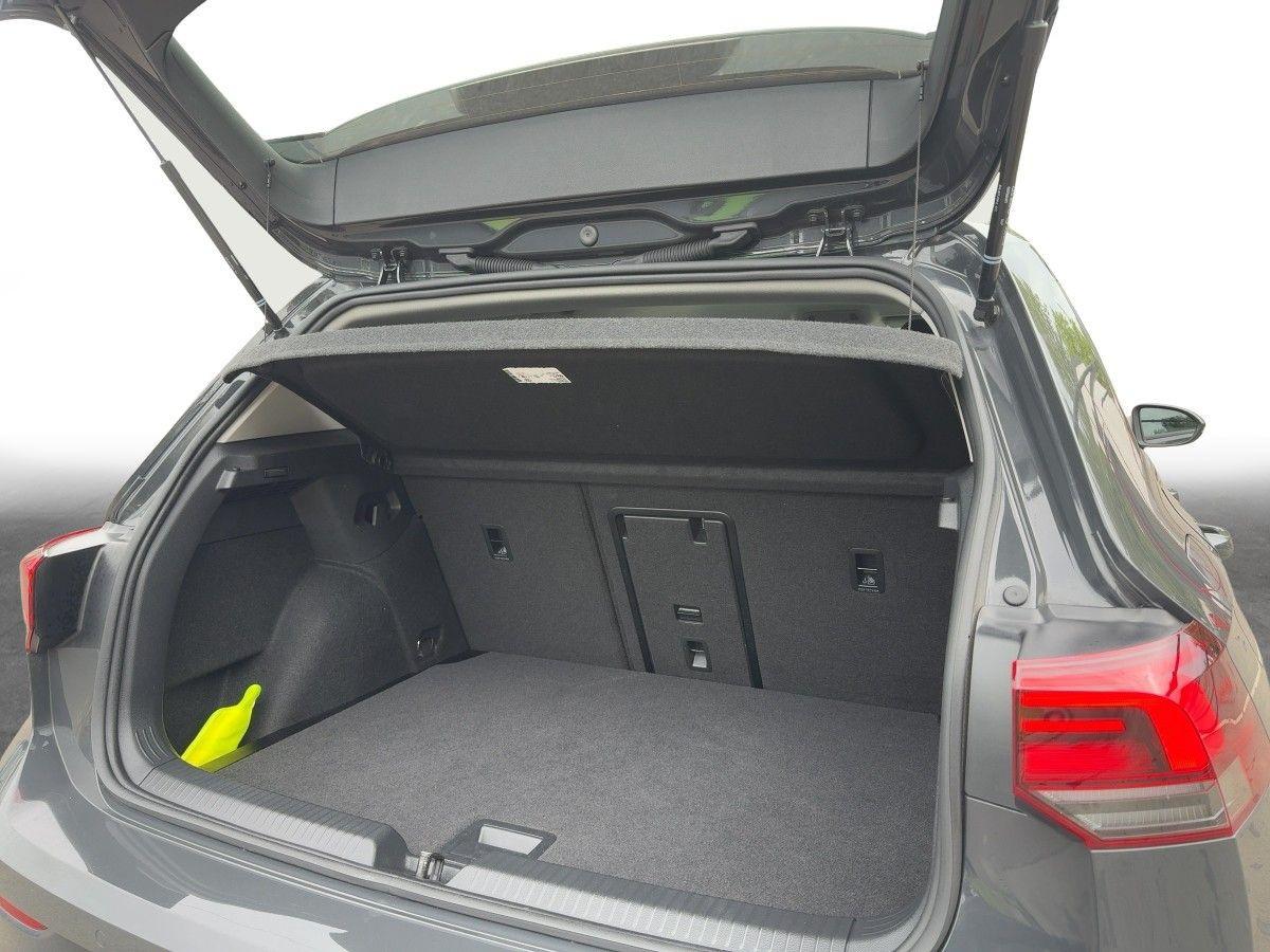Volkswagen Golf VIII 1.0 TSI "MOVE" Climatronic LED PDC SHZ, миниатюра 6