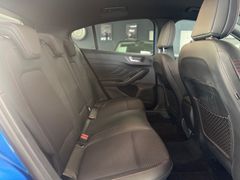 FORD Focus Lim. ST-Line /RFK/Keyless/Soundsystem