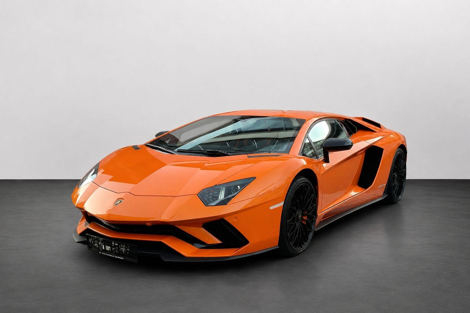 Lamborghini Aventador LP 740 S V 12  Coupe 1 Hd 12442Km Lift