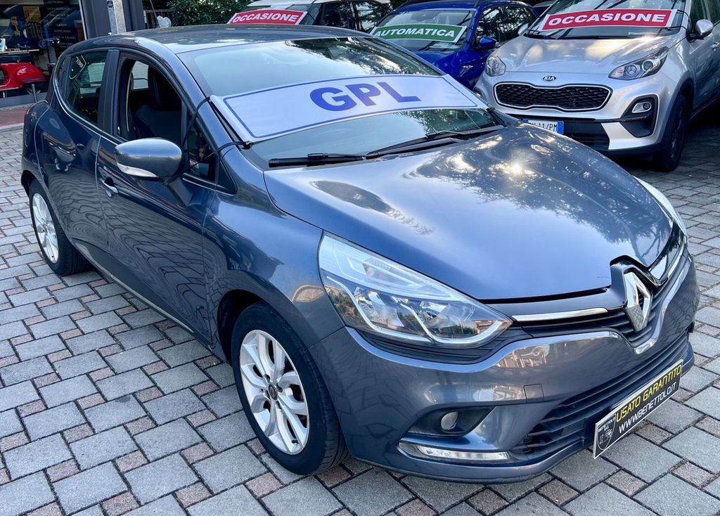 Image of Renault Clio