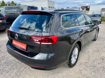Volkswagen Passat Variant - 2