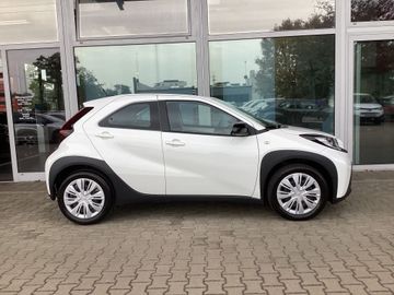 Toyota Aygo (X) - 5