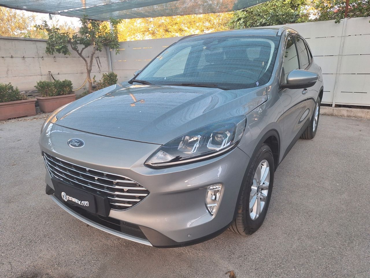 Ford Kuga 1.5 EcoBlue 120 CV aut. 2WD Titanium B imagem 3
