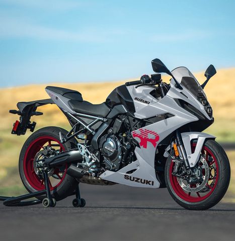 Suzuki GSX-8R Rennstrecke & Alltagstauglich?