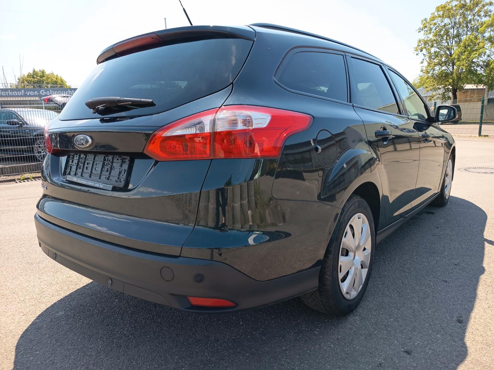 Ford Focus 2013 — photo 5