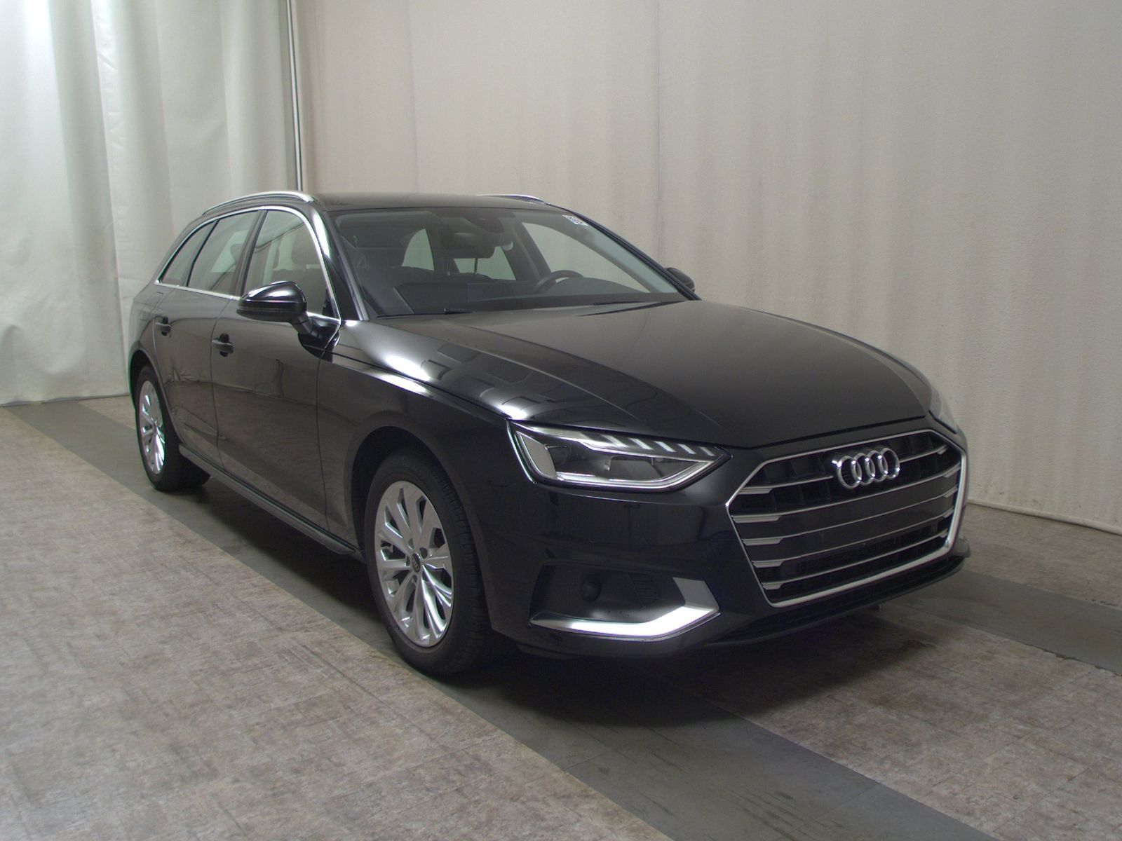 Audi A4 Avant 35 TDI advanced Navi LED vc Sports. RFK imagem 3