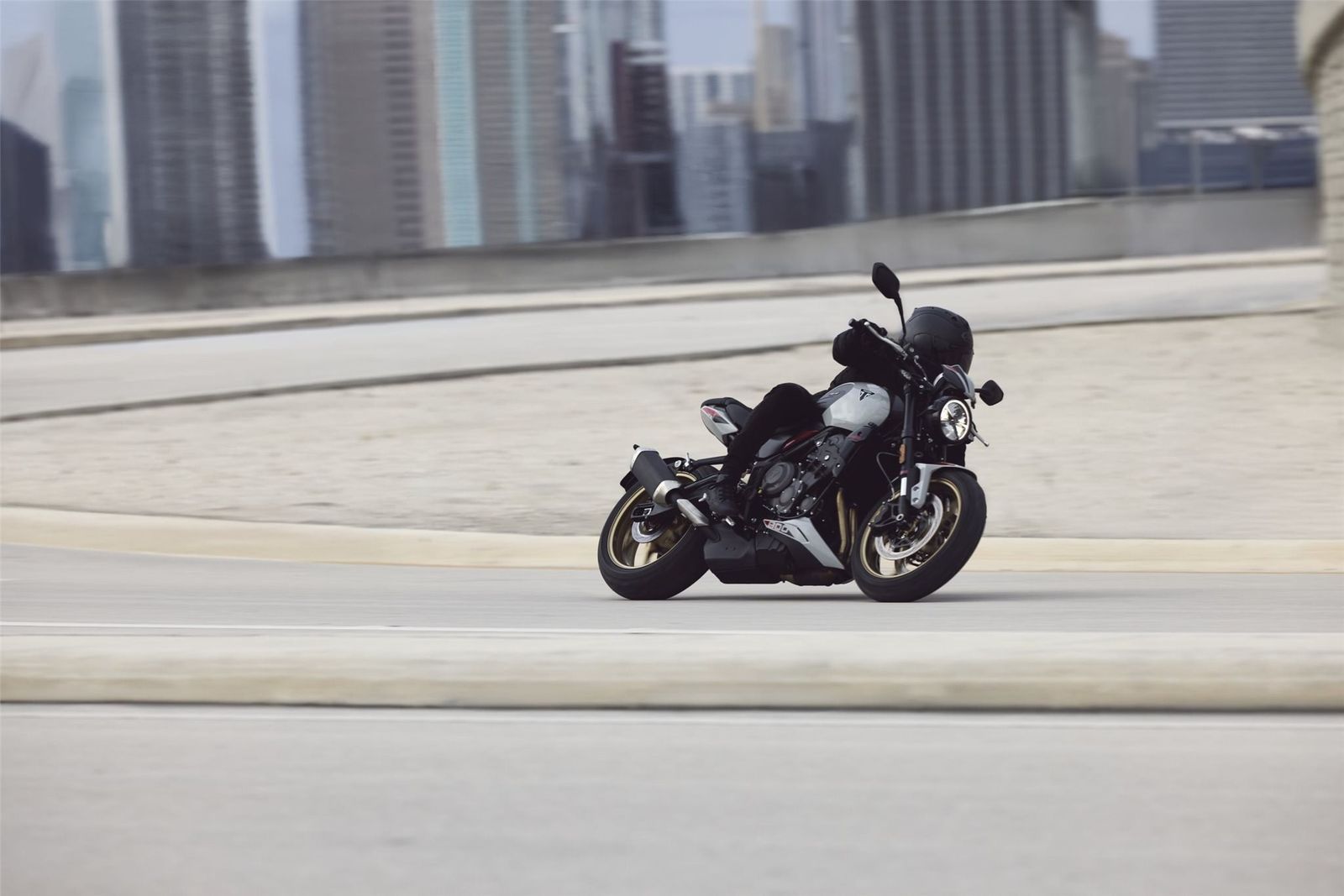 Fahrzeugabbildung Triumph Trident 800