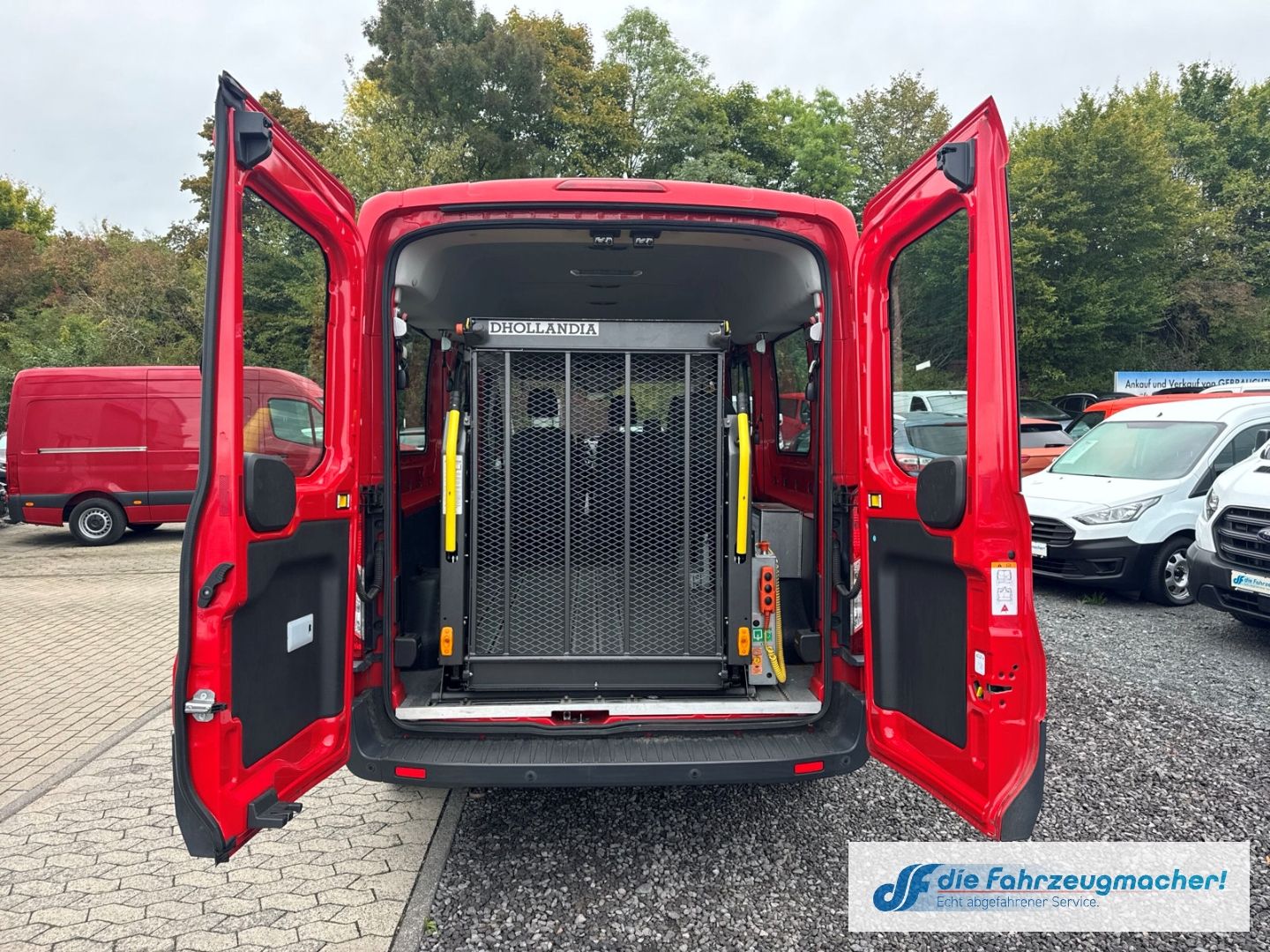 Fahrzeugabbildung Ford Transit Kombi 350 L3 2.2 TDCi DPF *2403