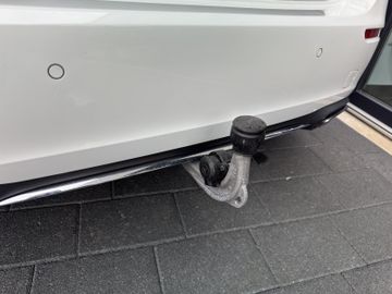 Bild 19 Mercedes-Benz A 180 Edition 19 Progressive Vollleder Kamera MB