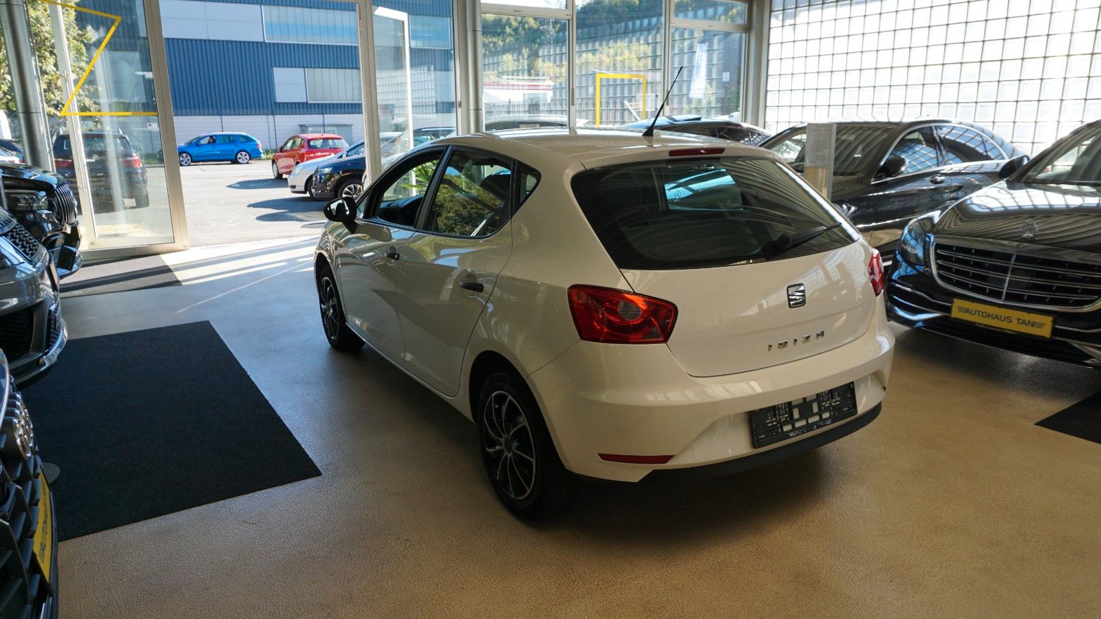 Fahrzeugabbildung SEAT Ibiza 1.4 Reference