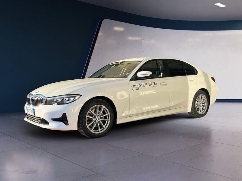 BMW 320 Serie 3 320d xDrive Business Advantage