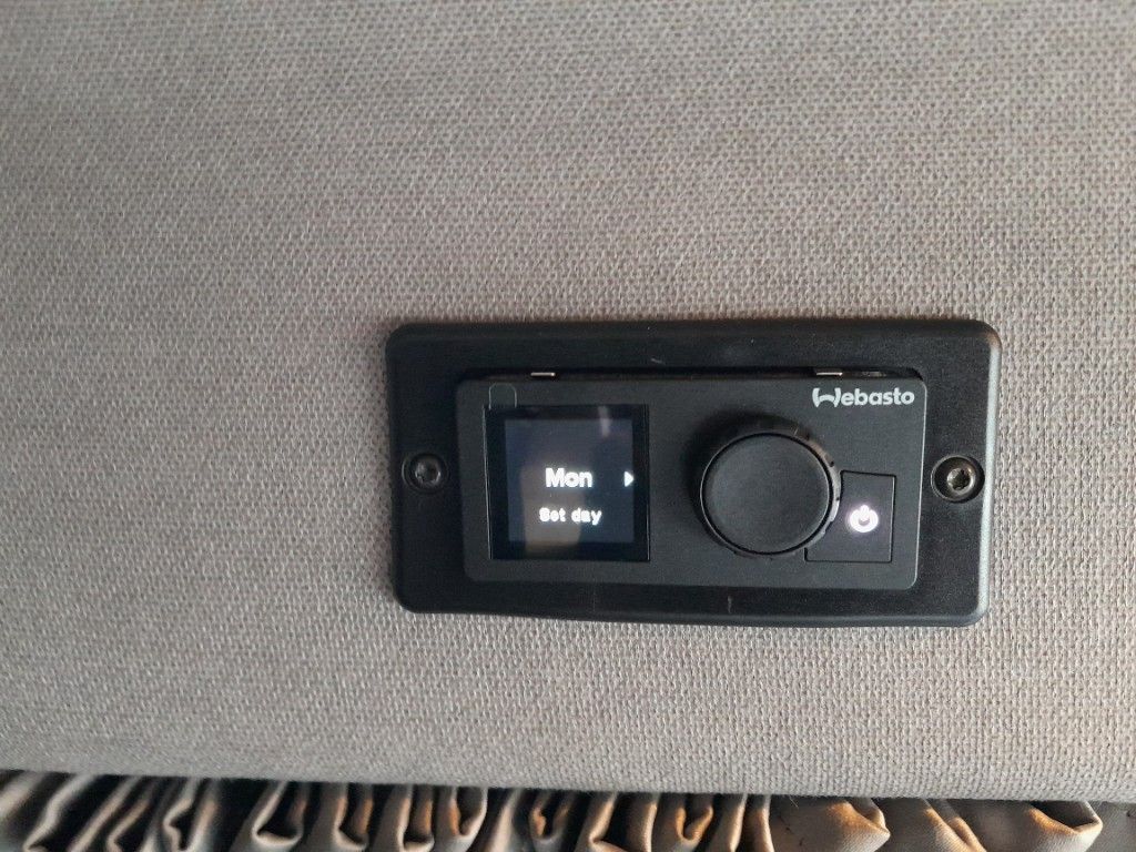 Fahrzeugabbildung DAF FA XB 290 16t Spier Plywoodkoffer