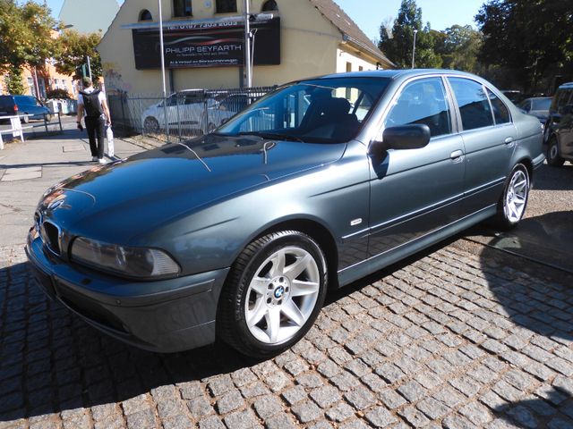 BMW 520i*AUTOMATIK*NAVI*XENON*PDC*EGSD*FESTRPEIS