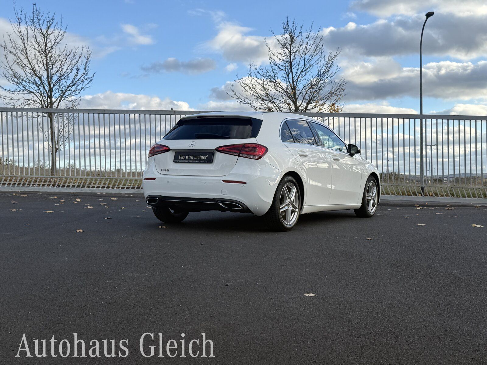 Fahrzeugabbildung Mercedes-Benz A 180 Progressive (EURO 6d-TEMP) Navi/Klima/LED