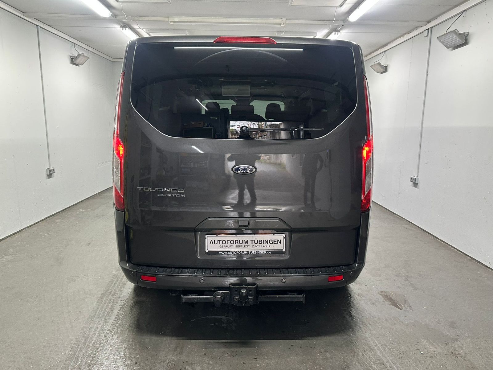 Fahrzeugabbildung Ford Tourneo Custom  320 L2H1 Titanium X*ACC*SDH*2KLI