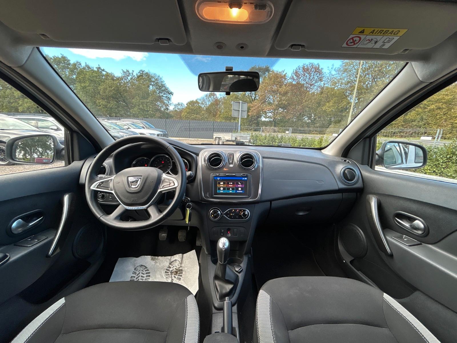 Dacia Sandero Stepway TCe 90 Prestige Klima Navi R17
