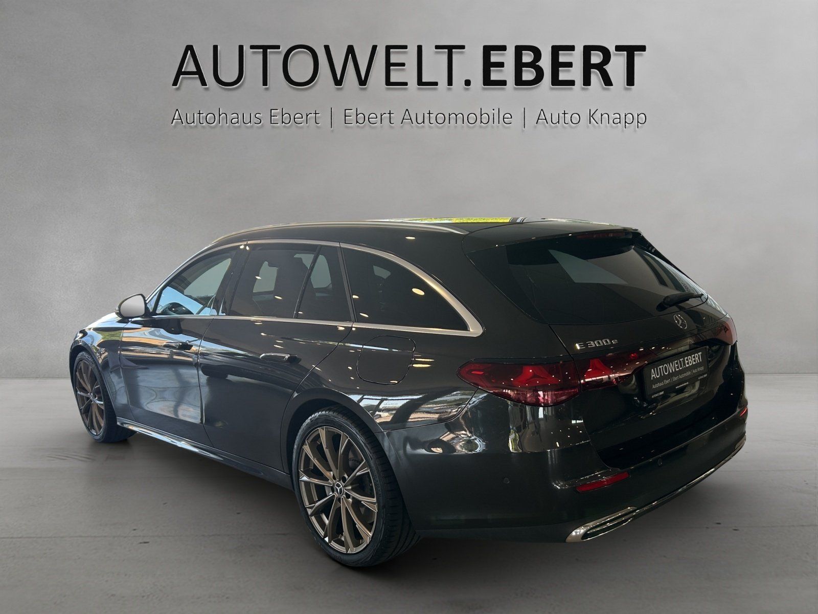 Fahrzeugabbildung Mercedes-Benz E 300e T Avantg Advanced DISTRO Burme LED Kamera