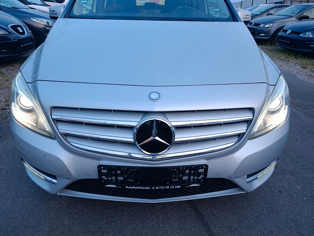 Mercedes-Benz B 180 CDI*NAVI*PDC*TEMPOMAT*SITZ-H*LED*XENON*