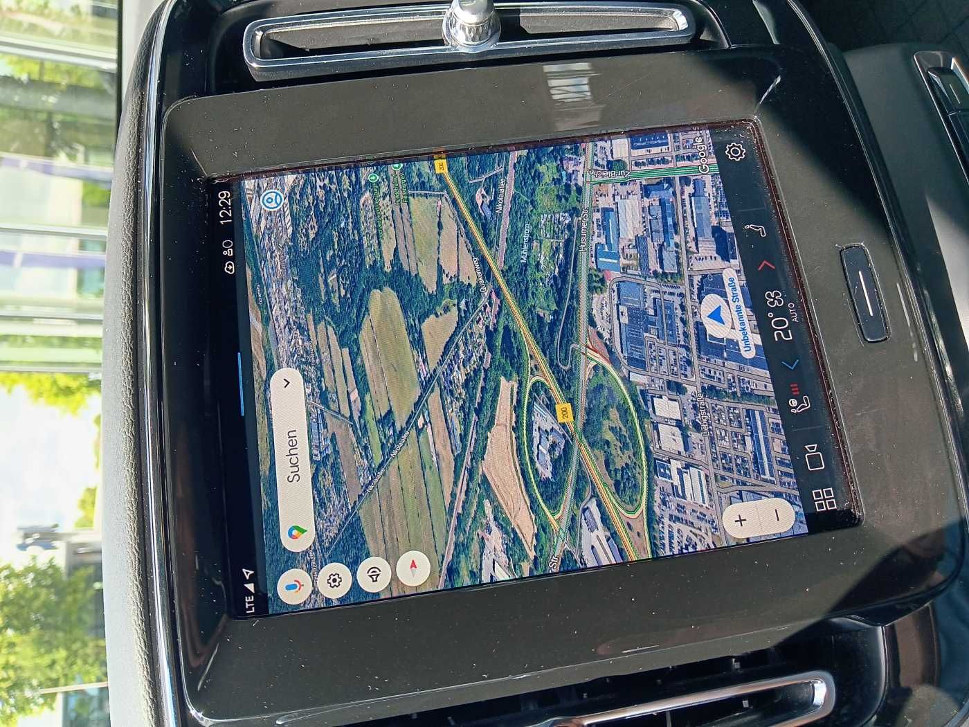 Fahrzeugabbildung Volvo XC40 Single Extended Plus '82kwh Batterie,'