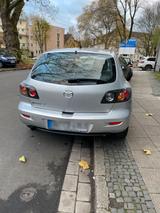 Mazda Auto verkaufen - gebrauchte Mazda 3 aus dem Jahr 2004