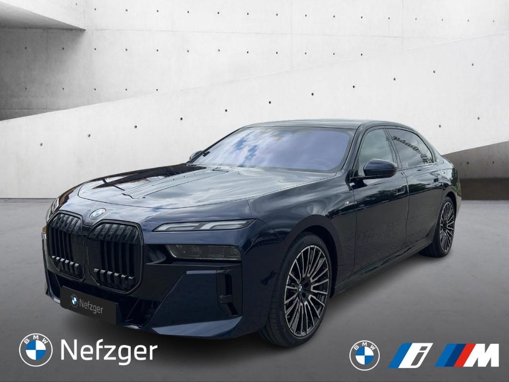 BMW 740
