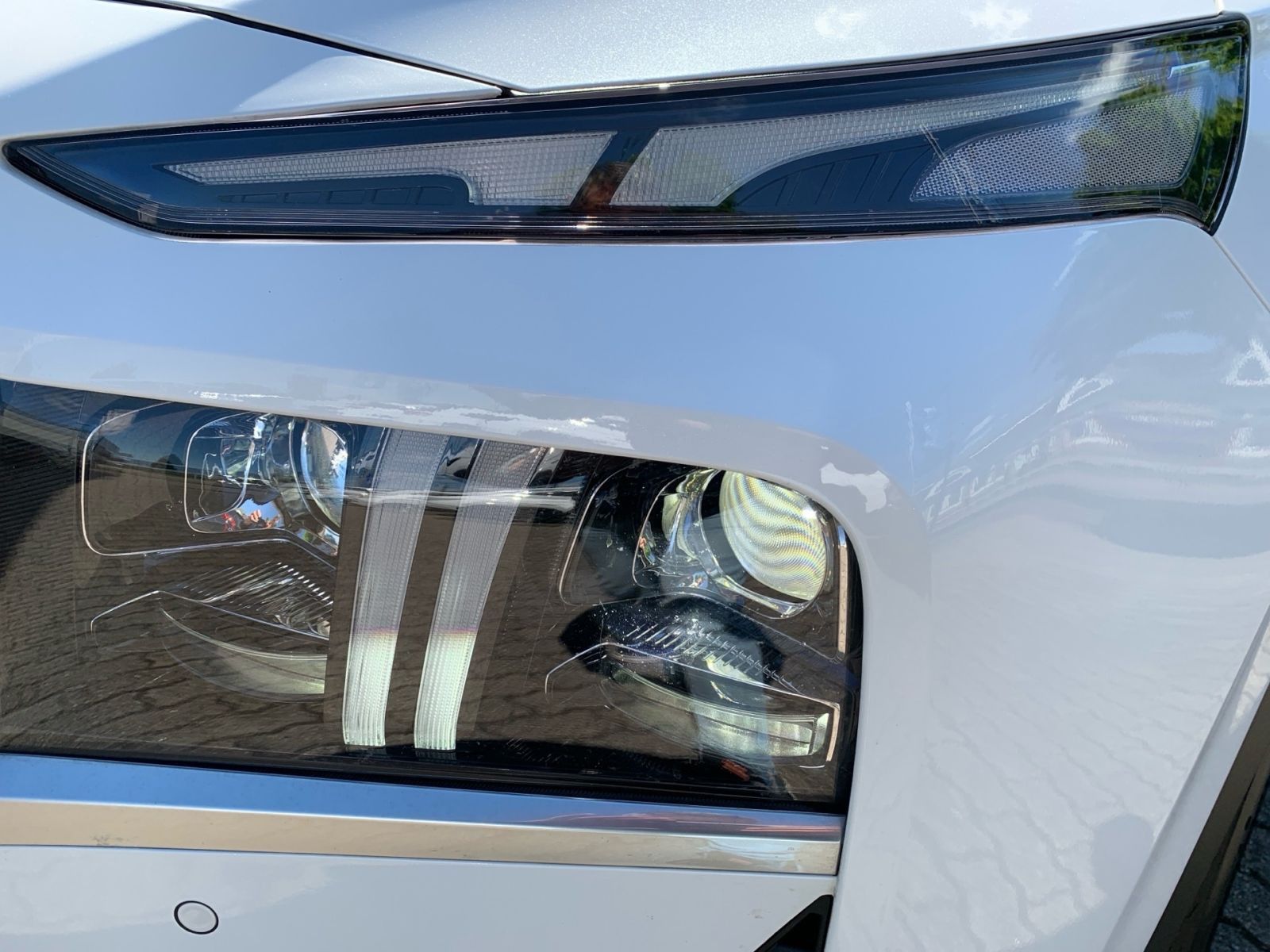 Fahrzeugabbildung Hyundai SANTA Fe 1.6 T-GDI Prime Hybrid SEVEN Pan.Dach