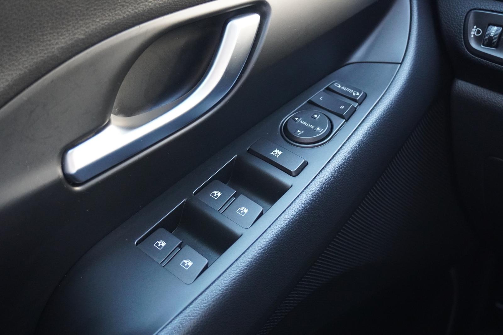 Hyundai i30 1.0 T-GDI YES! Navi Kamera Sitzheizung PDC