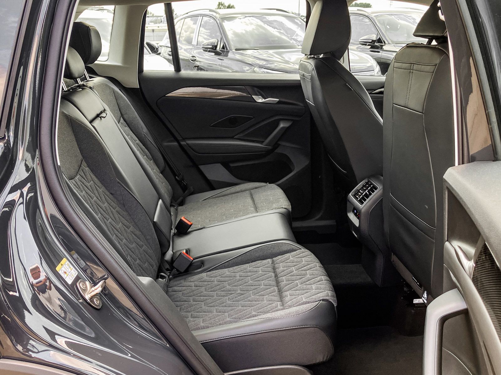 Volkswagen Tiguan - Bild 9
