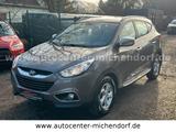 Hyundai ix35 *2WD*AHK*Teilleder*Tüv Neu - gebrauchte Hyundai ix35 aus dem Jahr 2013